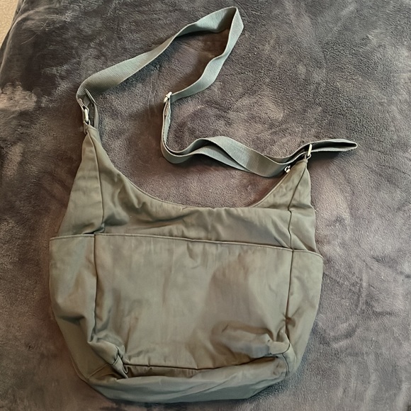 Baggallini sack bag - Picture 3 of 4